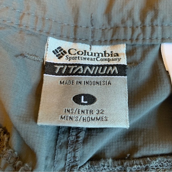 Columbia Omni-Dry Titanium Convertible Outdoor Cargo Pants Mens L Gray Hiking - Picture 10 of 16
